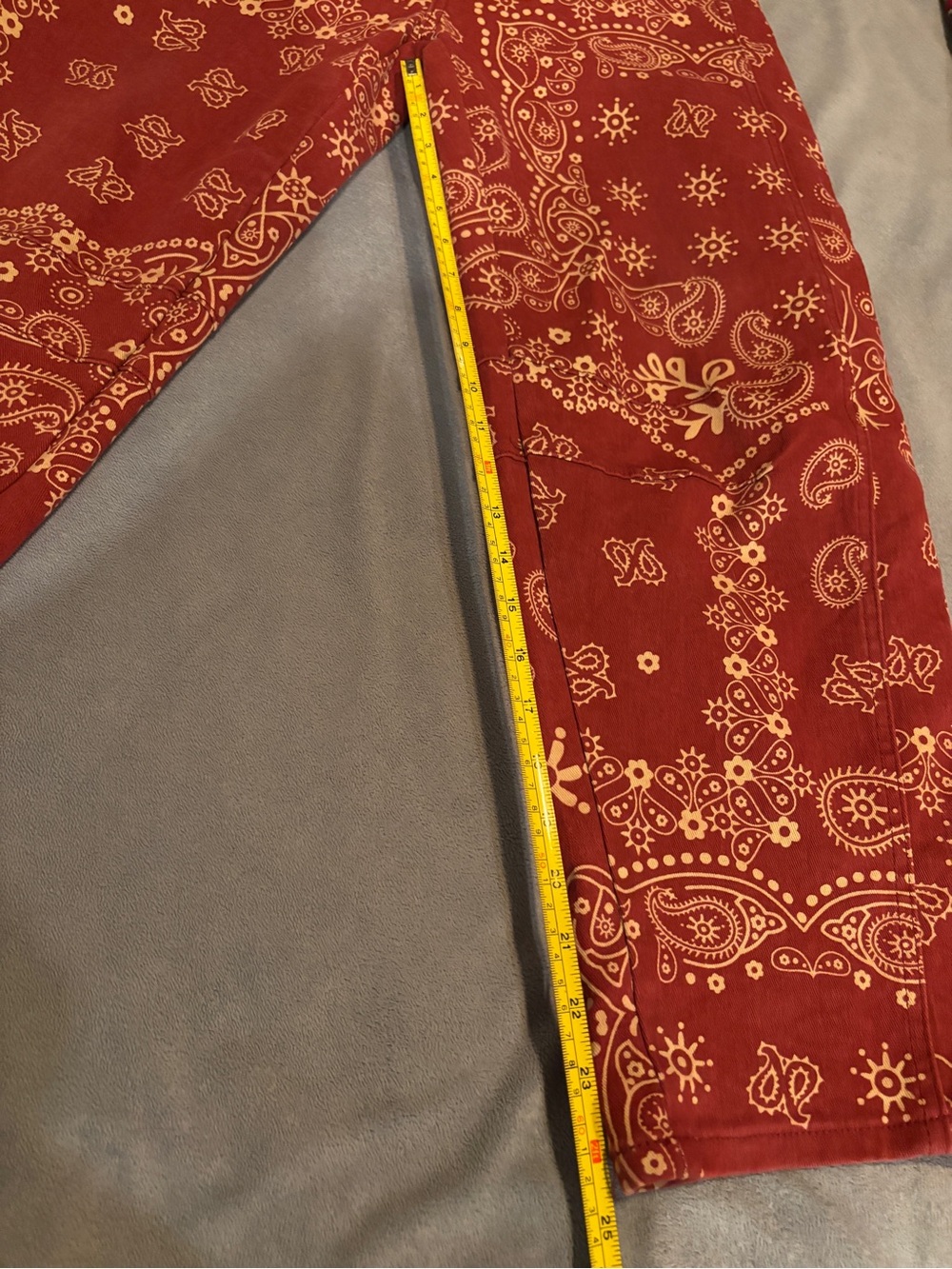 High-Rise Barrel fit Paisley Pants - Red - Picture 13 of 15